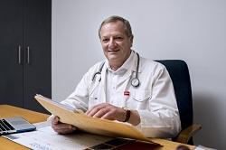 Dr Paul Blaauwhof